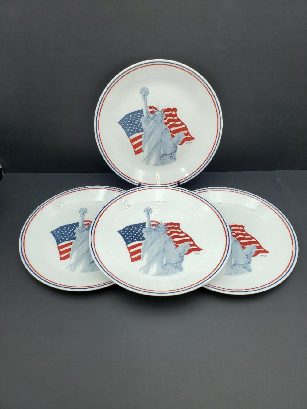 Corelle Statue of Liberty Dinner Plates 1991 Corning Commemorative Flag Plates